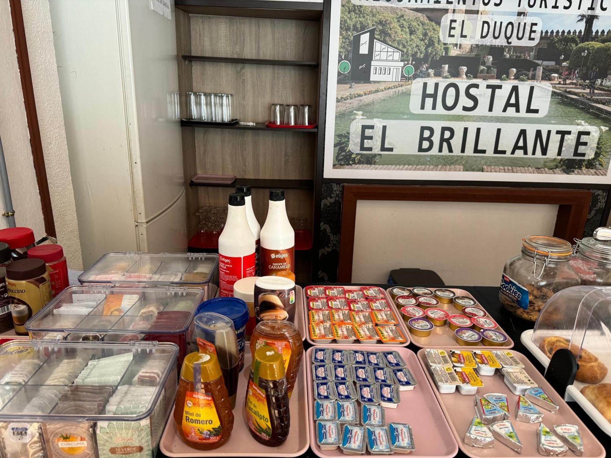 Hostal El Brillante - Alojamientos El Duque Cordoba Ngoại thất bức ảnh