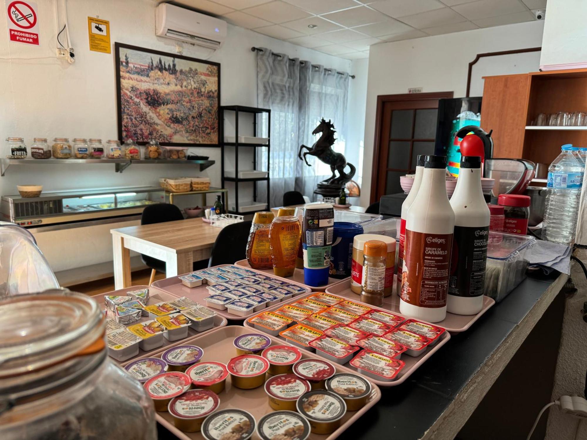 Hostal El Brillante - Alojamientos El Duque Cordoba Ngoại thất bức ảnh