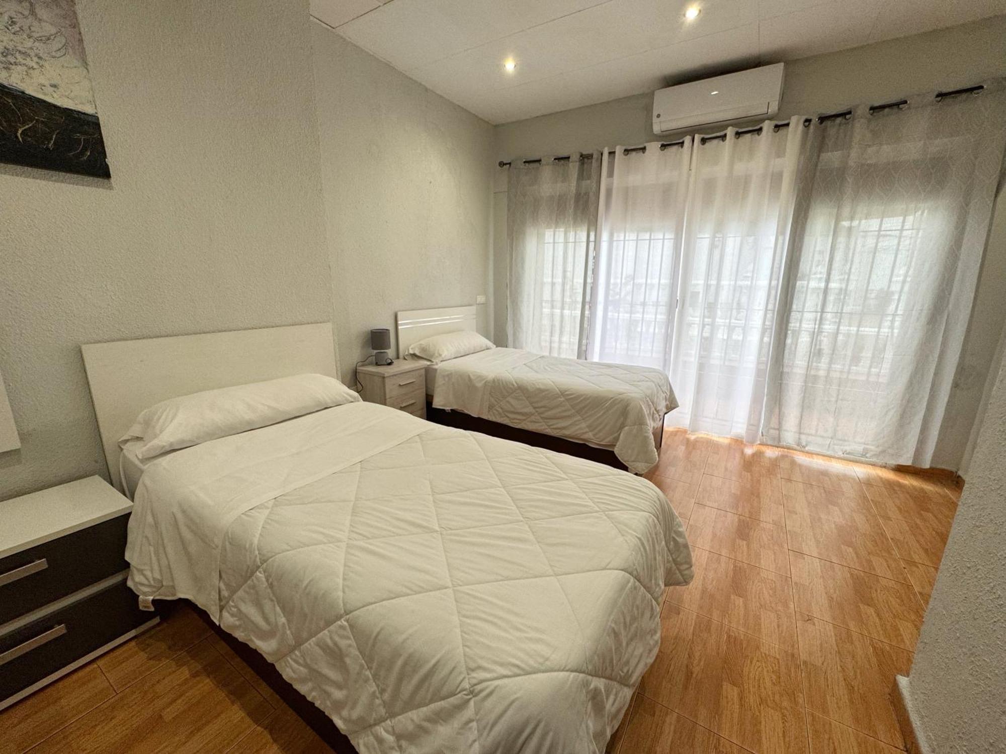 Hostal El Brillante - Alojamientos El Duque Cordoba Phòng bức ảnh