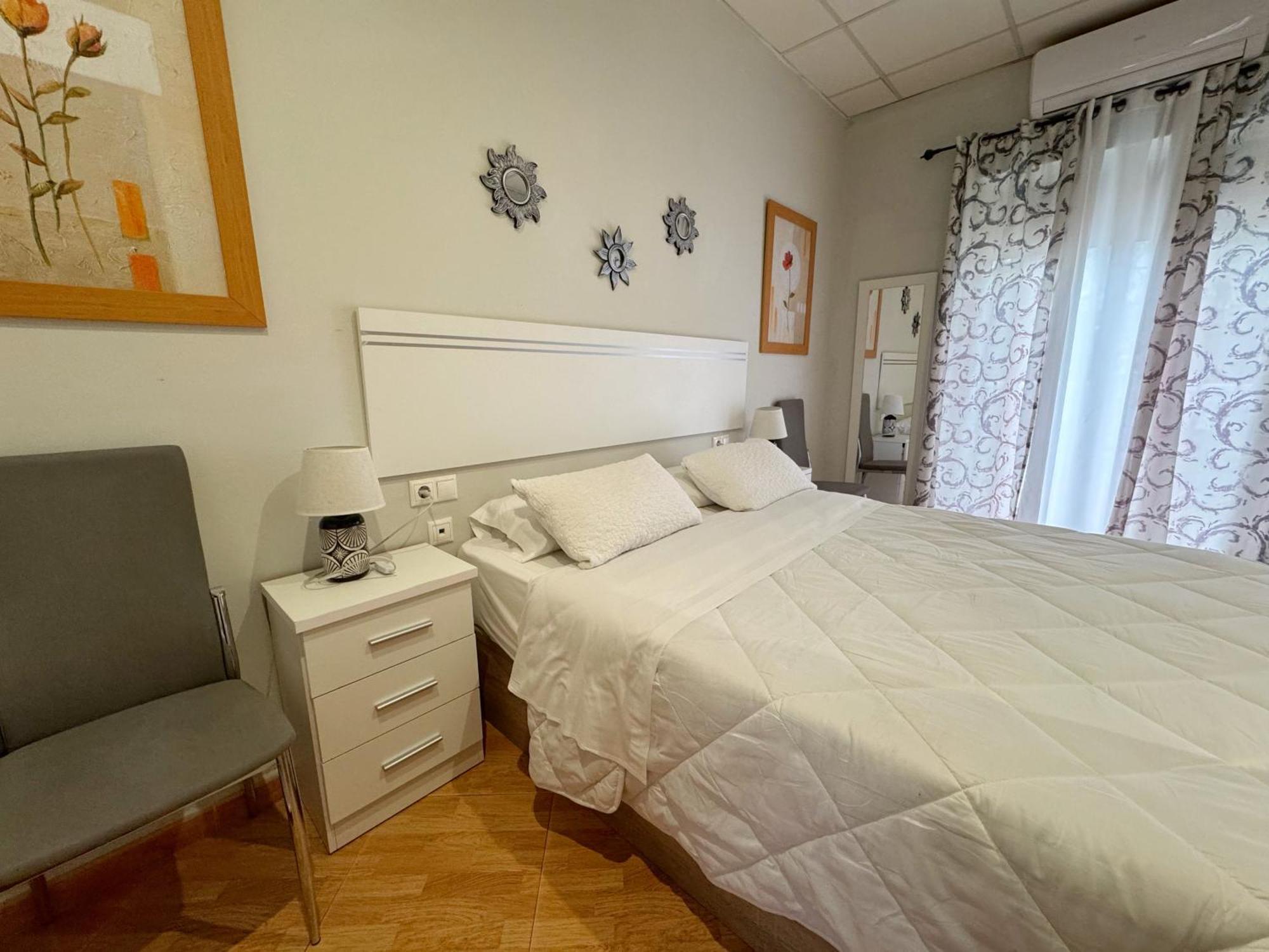 Hostal El Brillante - Alojamientos El Duque Cordoba Phòng bức ảnh