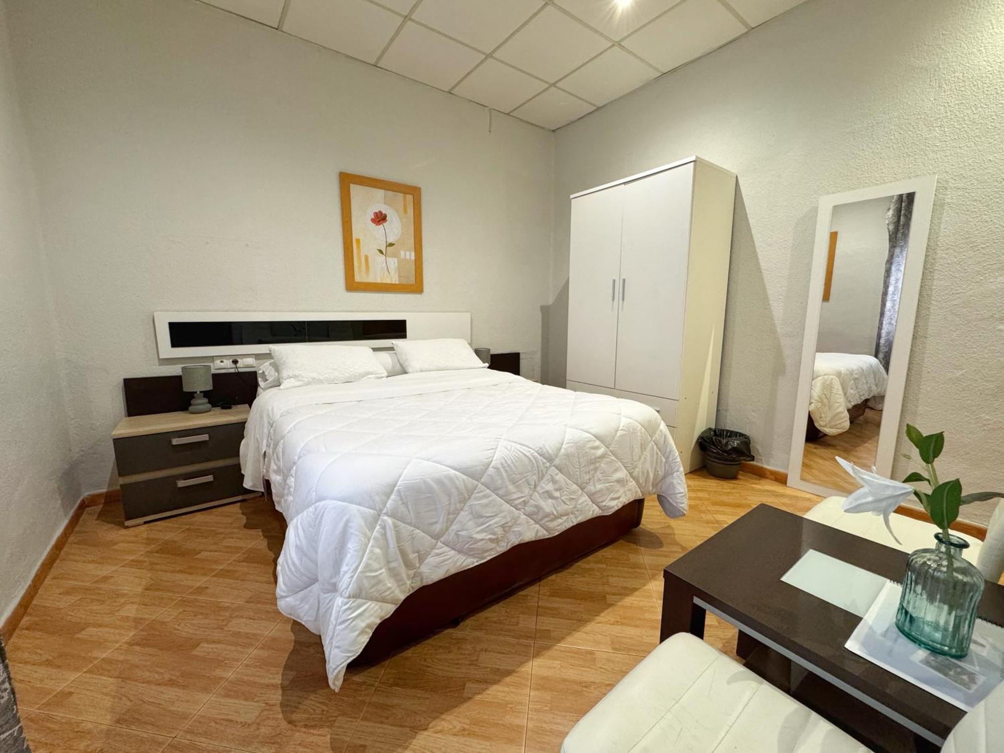 Hostal El Brillante - Alojamientos El Duque Cordoba Phòng bức ảnh